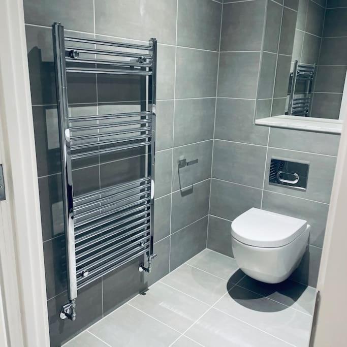New One Bedroom Luxury Apartment In Solihull Kültér fotó