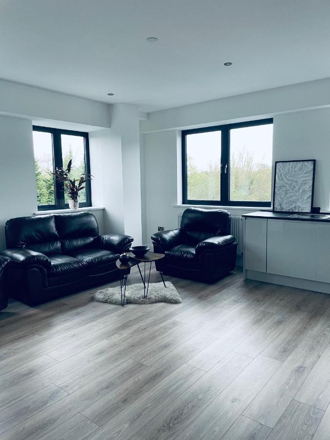 New One Bedroom Luxury Apartment In Solihull Kültér fotó